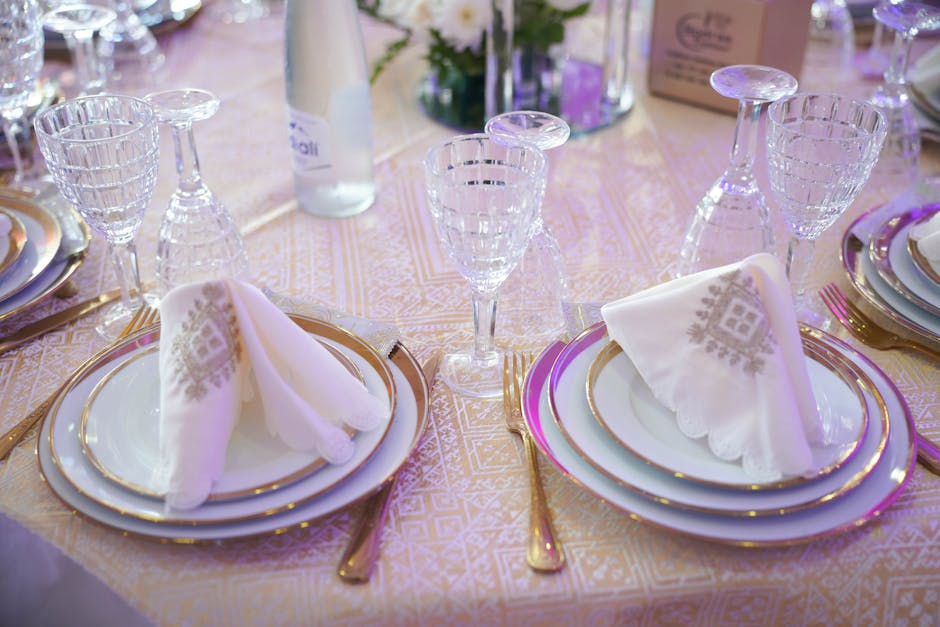 7 Règles d'Étiquette Historiques Étonnamment Bizarres