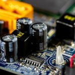 Les Semi-conducteurs : Le Cœur Invisible de Votre Monde Connecté