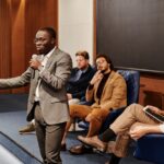 Maîtriser la Prise de Parole Spontanée : La Méthode en 6 Étapes pour Penser Vite et Parler Mieux