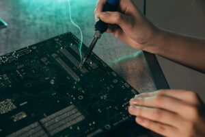 Comment Fabriquer de la RAM à la Maison : Le Guide Complet