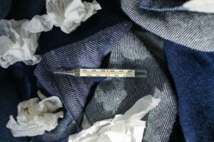 Le Froid Donne-t-il Vraiment le Rhume ? Démystifions la Croyance Populaire