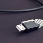 Noyau de Ferrite : À Quoi Sert Cette Bosse sur Vos Câbles Électroniques ?