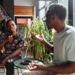 Maîtriser le Small Talk en Anglais : 30 Questions pour une Conversation Fluide